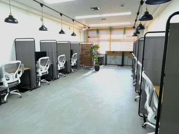 谷町四丁目駅　コワーキングスペース・自習室Cotaの全体写真